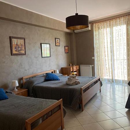 B&B Casabella Riposto Dış mekan fotoğraf